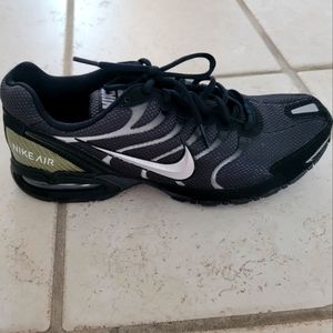 NIKE Air Max Torch 4, Size 12, mens